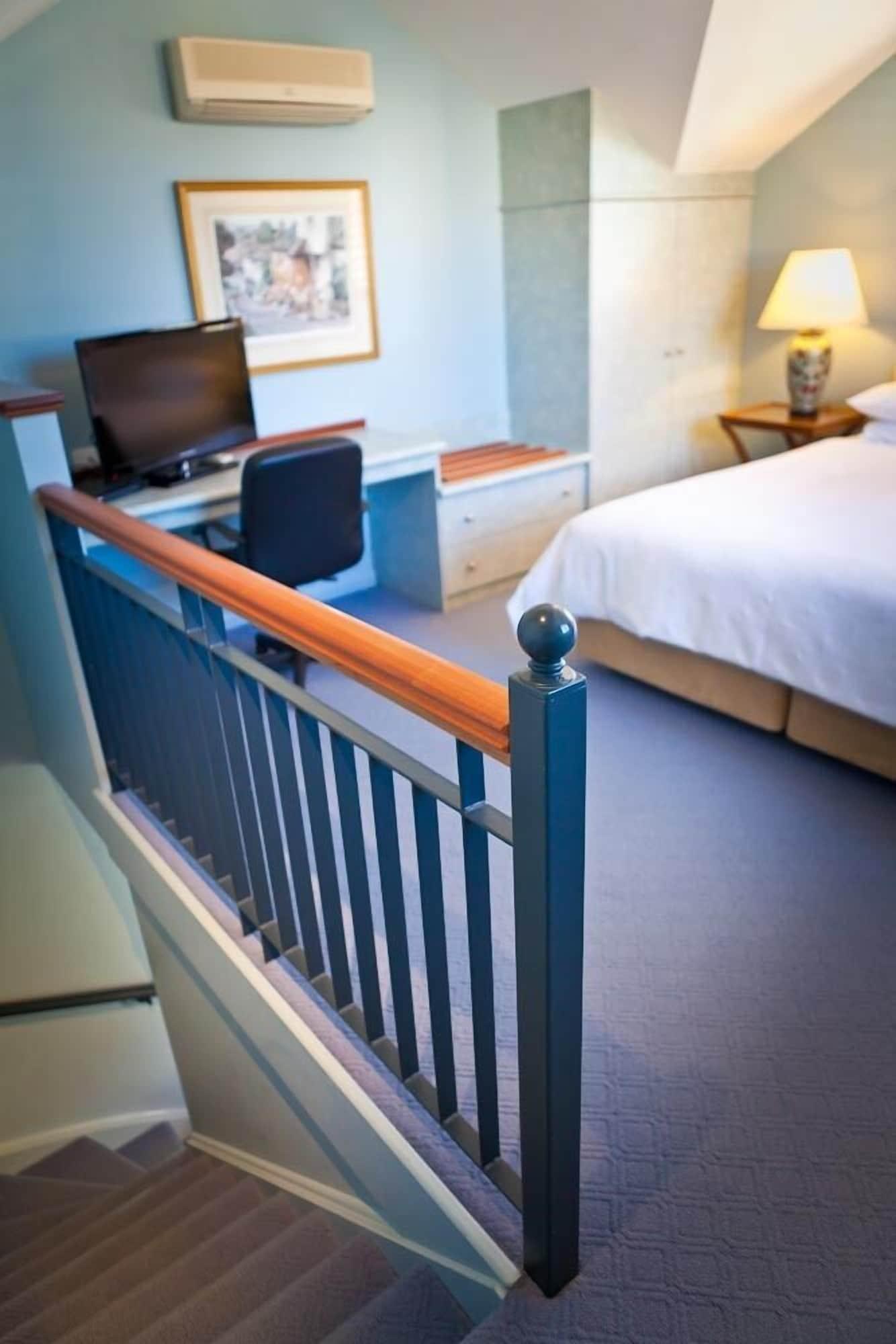 เดอะ บีชเฮาส์ แอท เบย์ไซด์ Hotel แอลบานี ภายนอก รูปภาพ