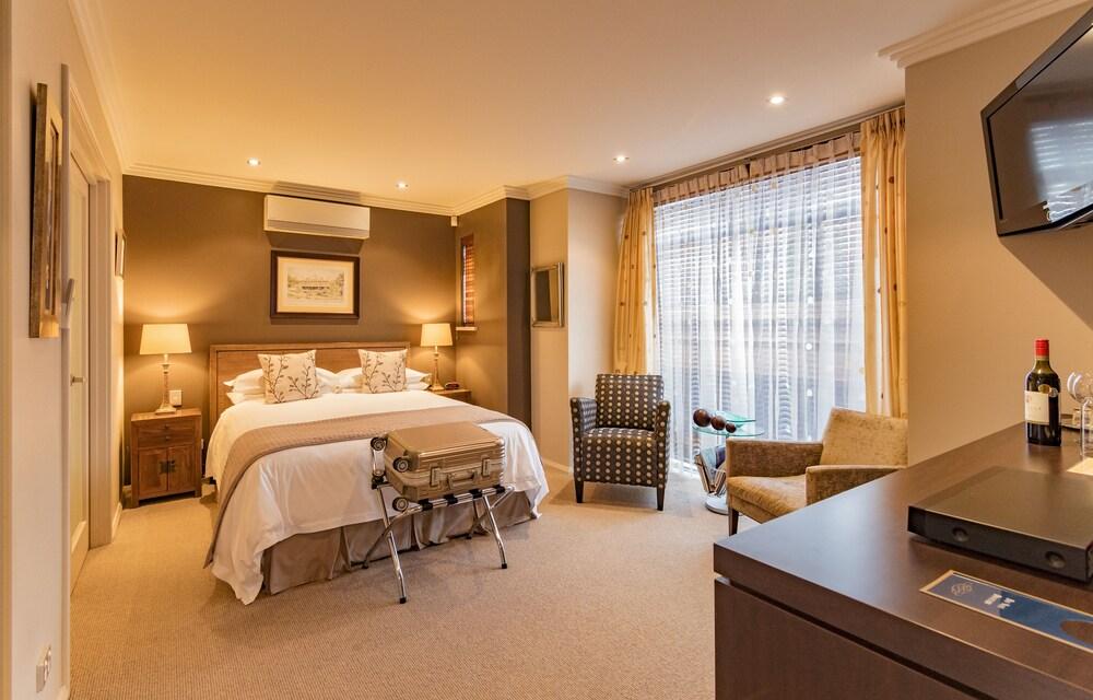 เดอะ บีชเฮาส์ แอท เบย์ไซด์ Hotel แอลบานี ภายนอก รูปภาพ