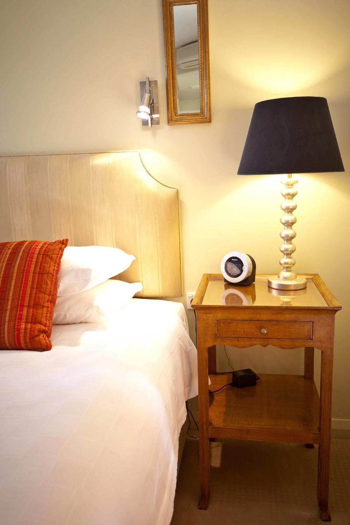 เดอะ บีชเฮาส์ แอท เบย์ไซด์ Hotel แอลบานี ภายนอก รูปภาพ